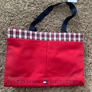 Tommy Hilfiger purse/hand bag new with tags